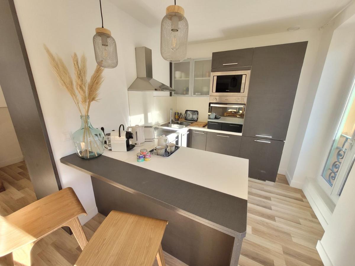 Sunny And Calm 2 Bed Apartment Place Du Pin Ница Екстериор снимка
